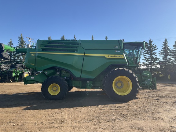 2022 John Deere X9 1000