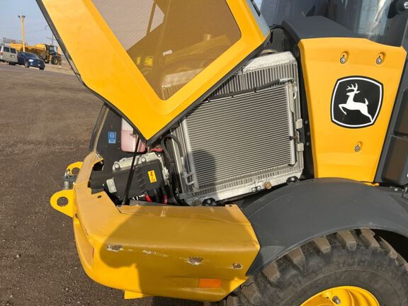 2024 John Deere 324P
