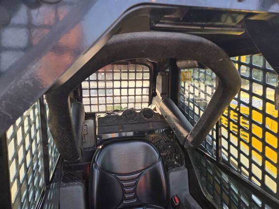2018 ASV RT120F