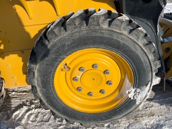 2024 John Deere 318G