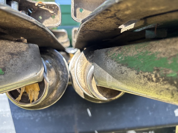Used 2009 John Deere 608C Corn and Row Crop headers at Koenig Equipment in Anna, OH - Photo7