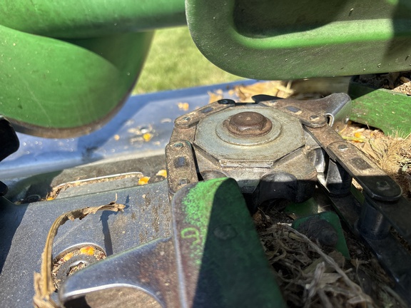 Used 2009 John Deere 608C Corn and Row Crop headers at Koenig Equipment in Anna, OH - Photo24