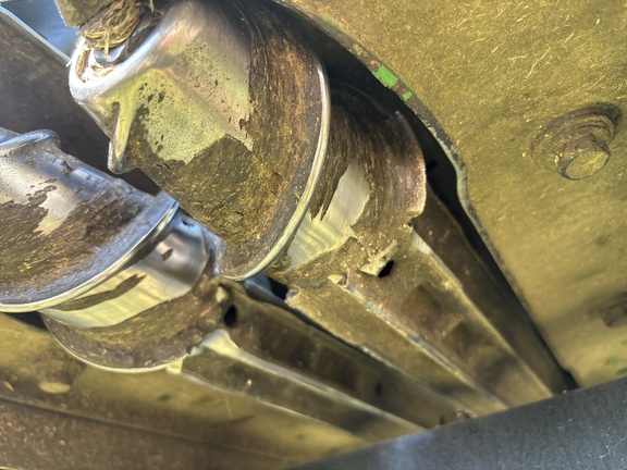 Used 2009 John Deere 608C Corn and Row Crop headers at Koenig Equipment in Anna, OH - Photo25