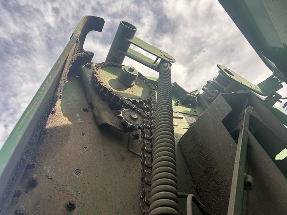 2020 John Deere 560M (10th thumbnail)