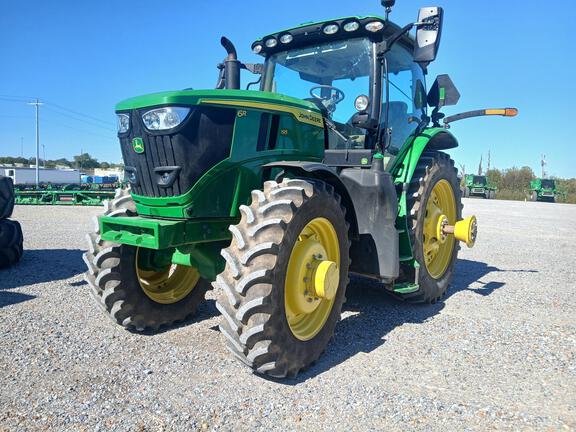Photo of 2023 John Deere 6R 195