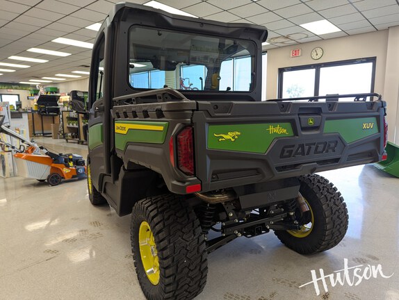 Photo of 2026 John Deere XUV 845M