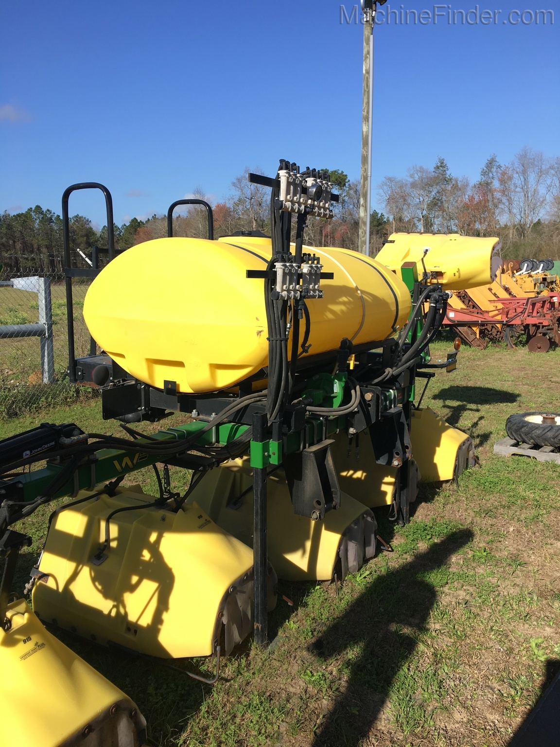 2000 Willmar WA 6 ROW Image 4