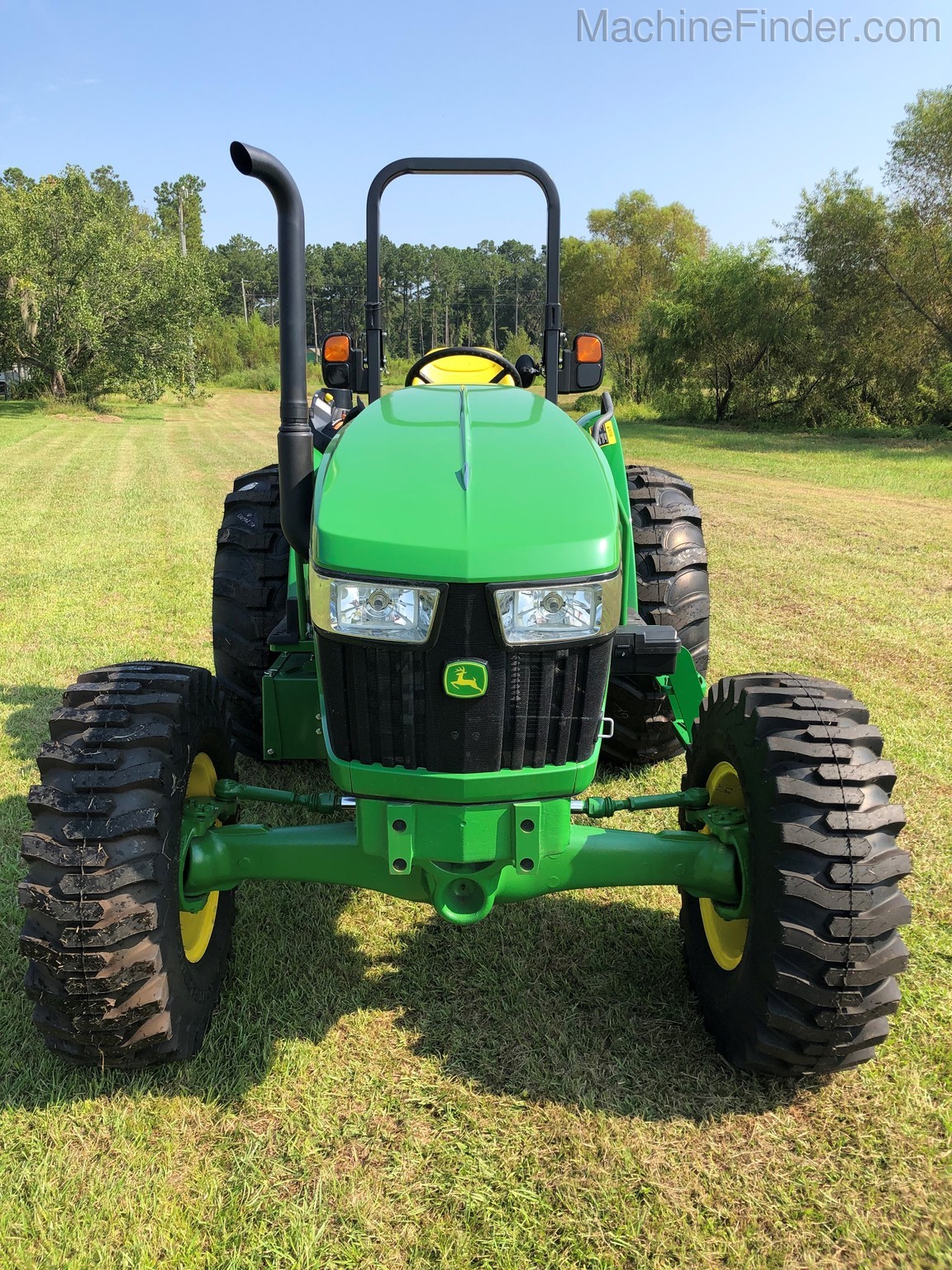 2020 John Deere 5055E Image 2