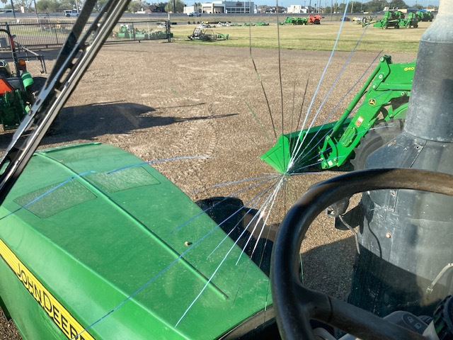 2015 John Deere 8295R Image 8