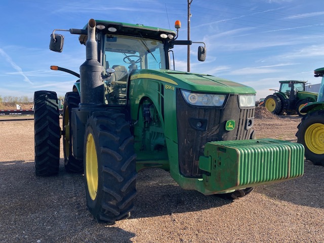 2015 John Deere 8295R Image 2