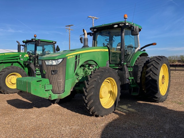 2015 John Deere 8295R Image 1