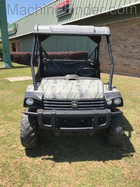 2016 John Deere 825I Image 2