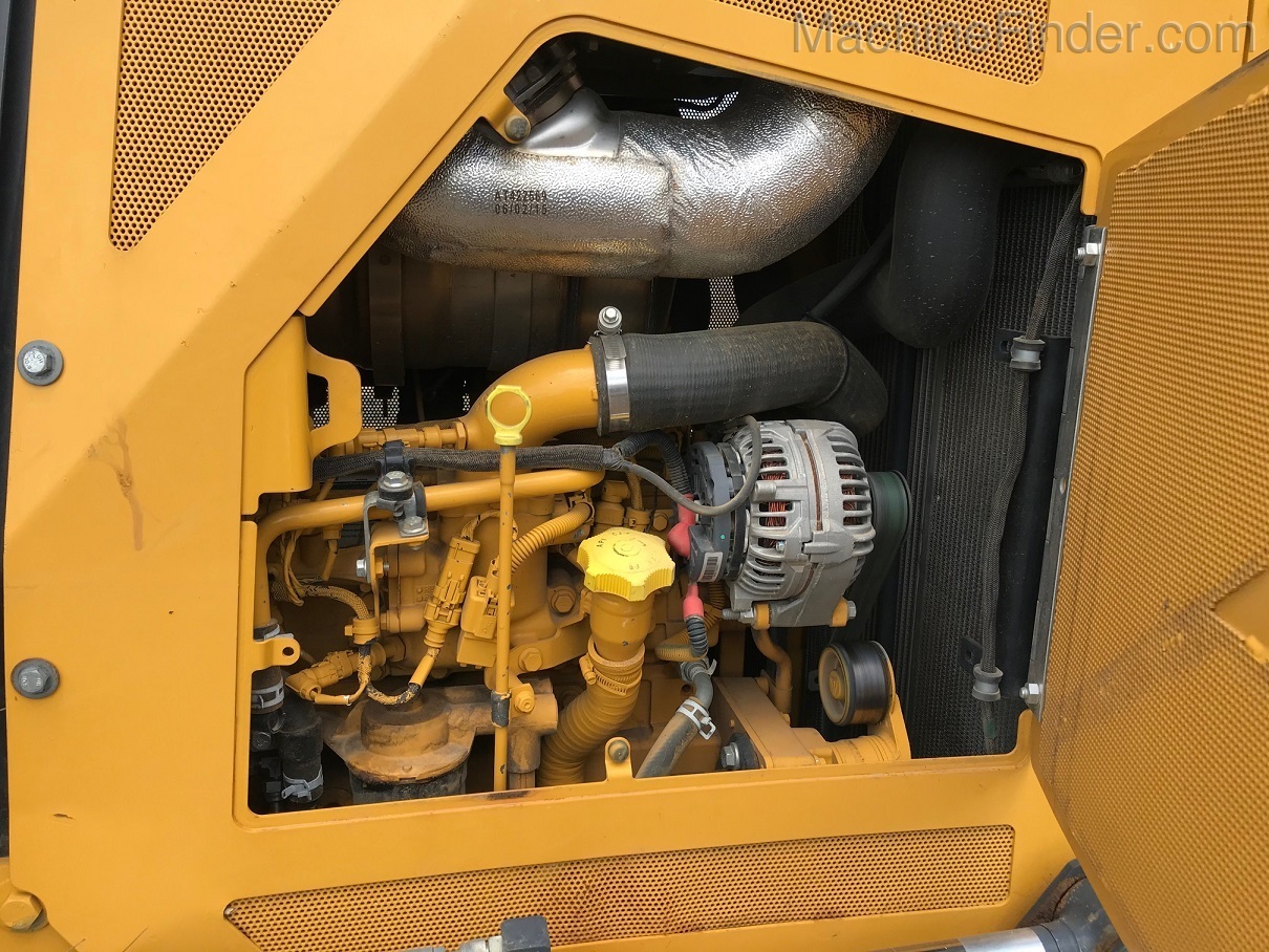 2015 John Deere 550K Image 10