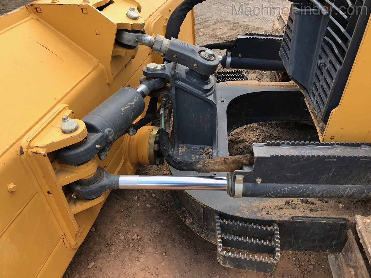 2015 John Deere 550K Image 7