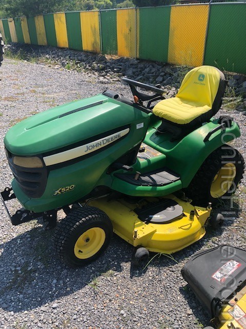 2008 John Deere X520 Image 1