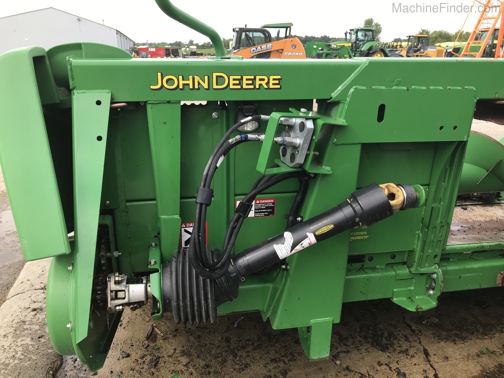 2011 John Deere 606C Image 8