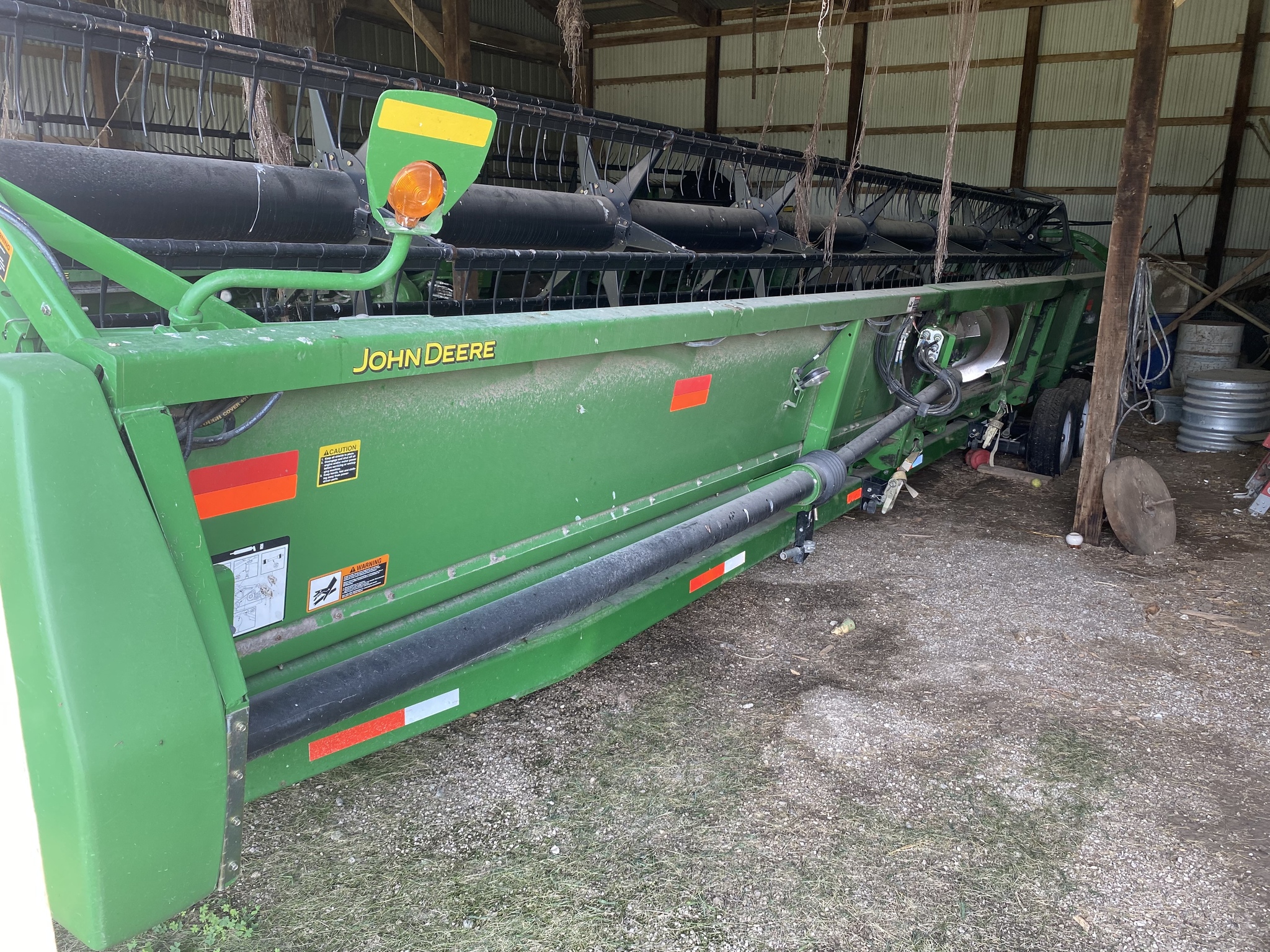 2009 John Deere 635F Image 34