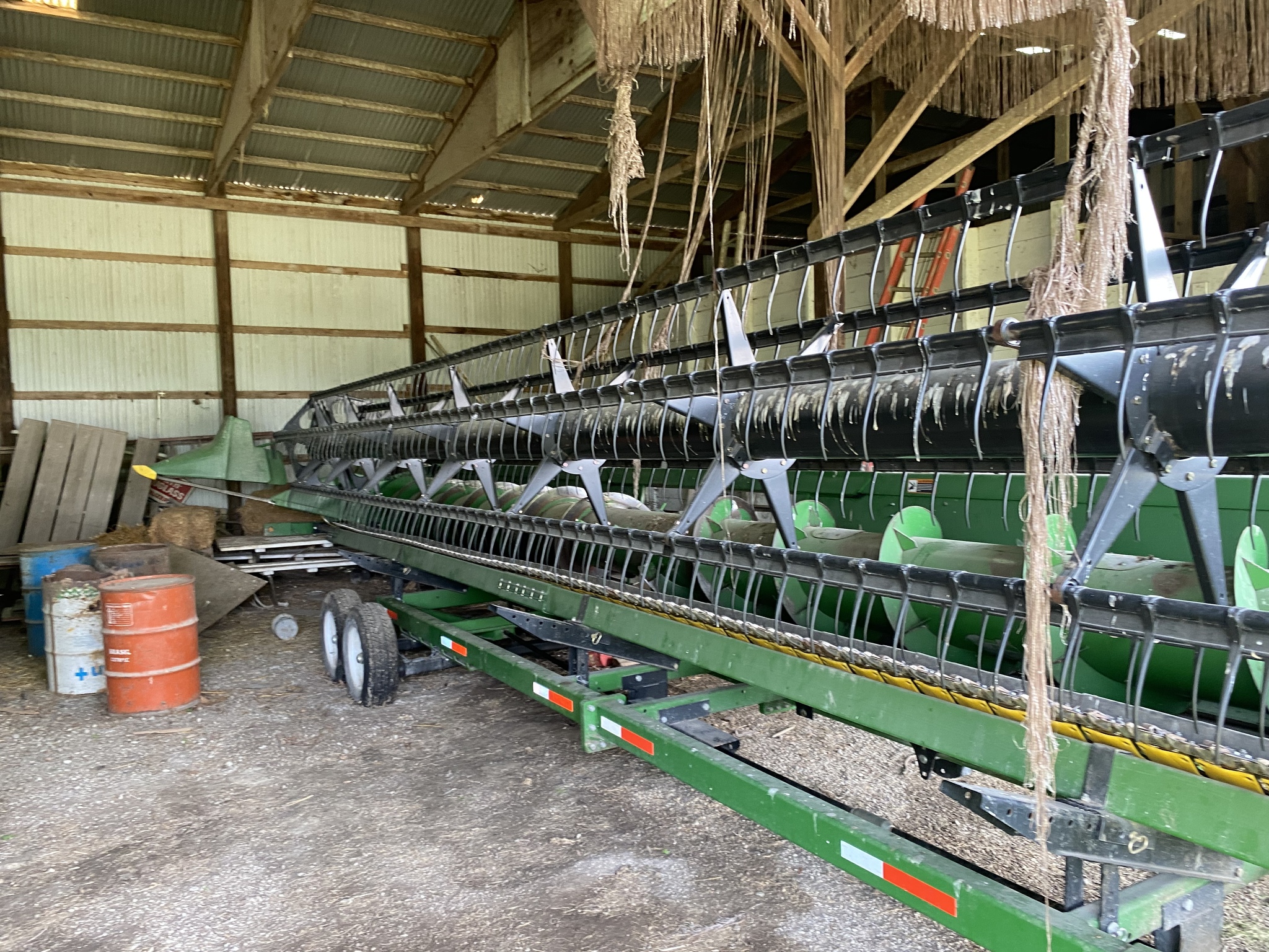 2009 John Deere 635F Image 36