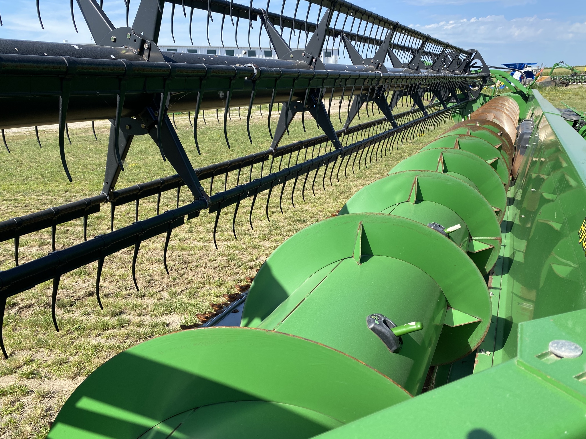 2009 John Deere 635F Image 13