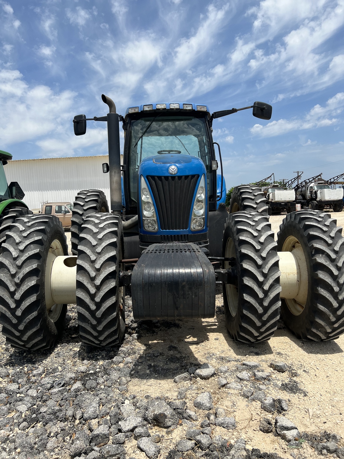 New Holland TG285 Image 3