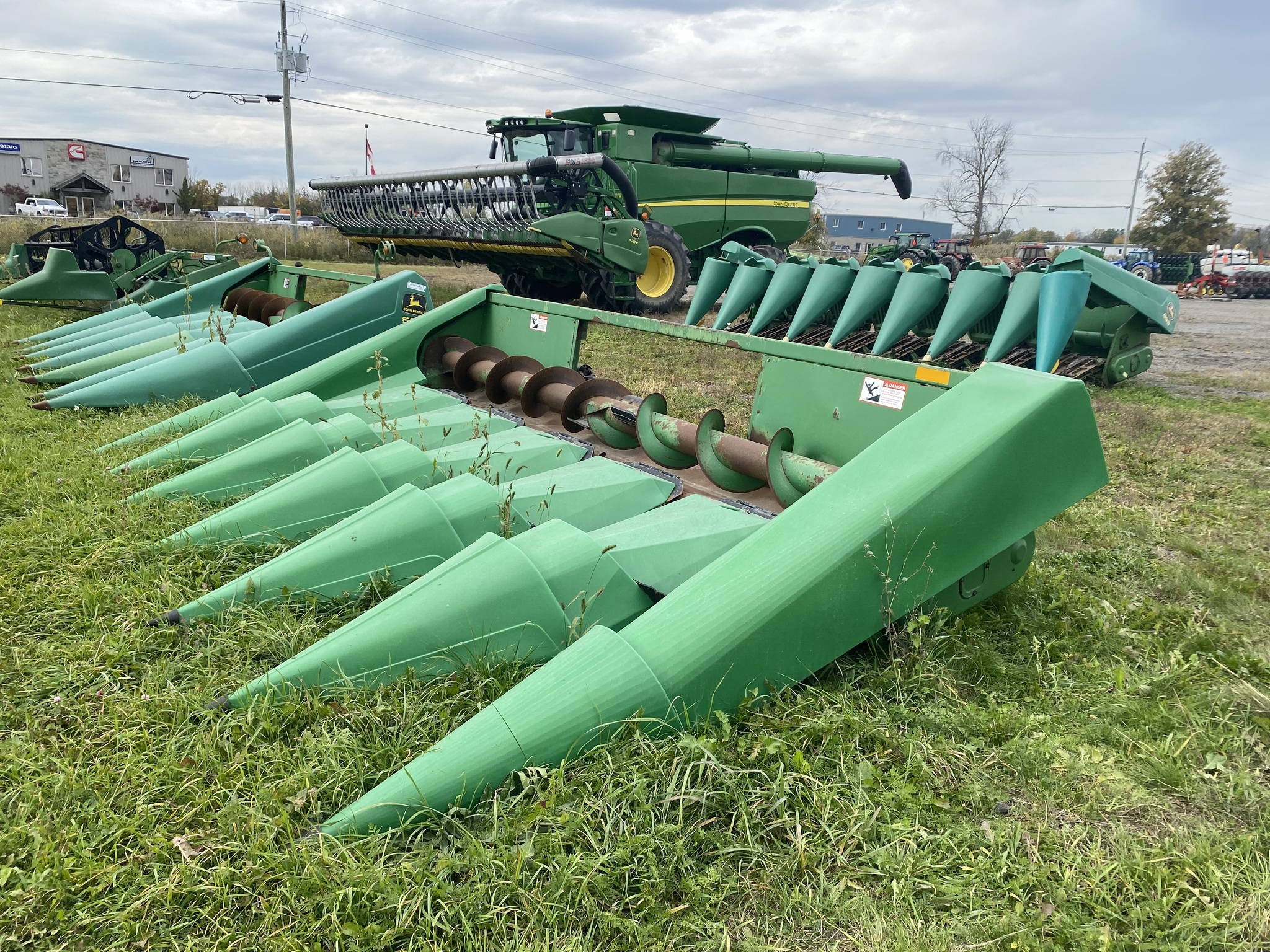 1990 John Deere 643 Image 2
