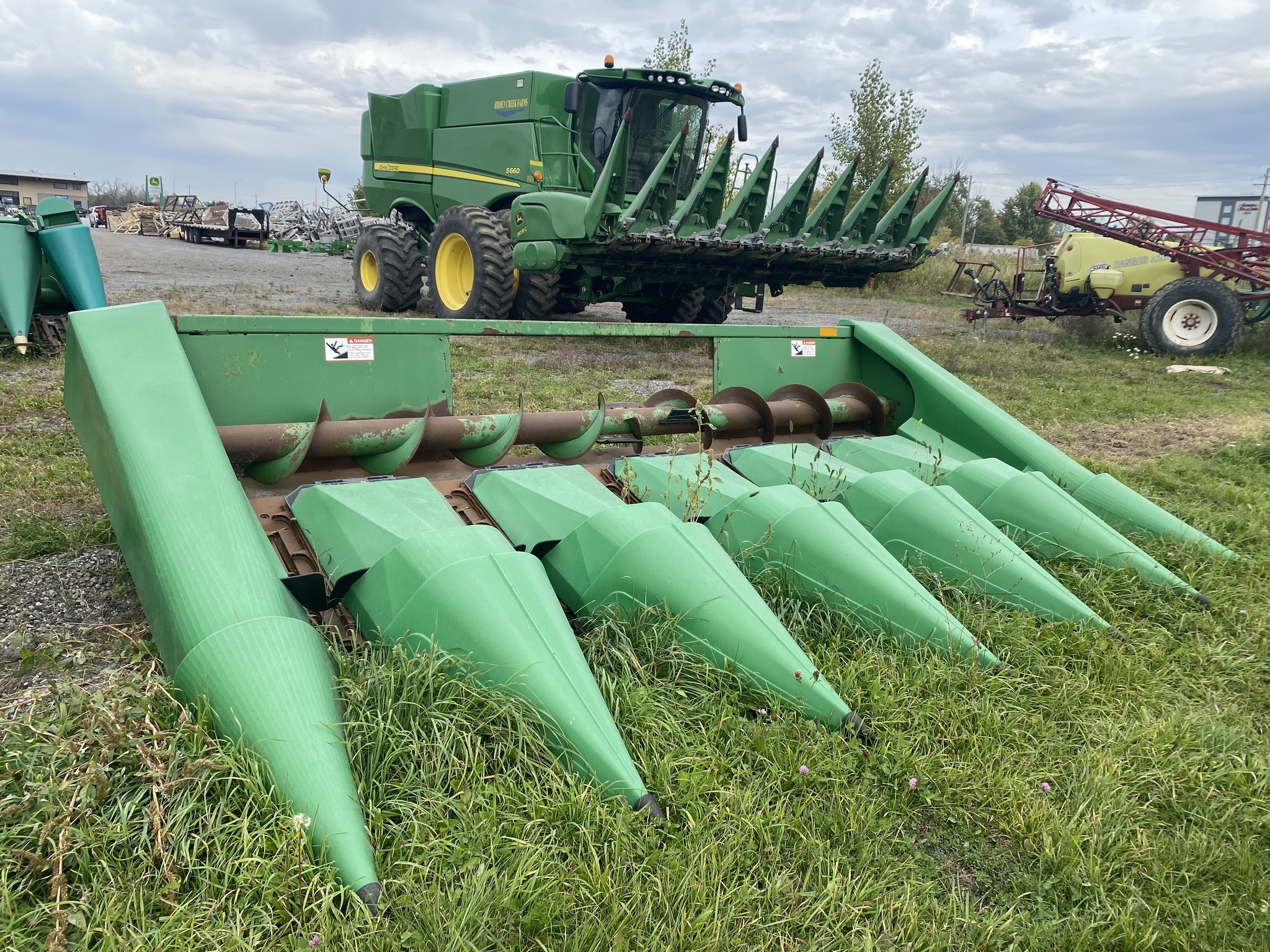 1990 John Deere 643 Image 1