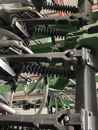 2017 John Deere 1890 (21st thumbnail)