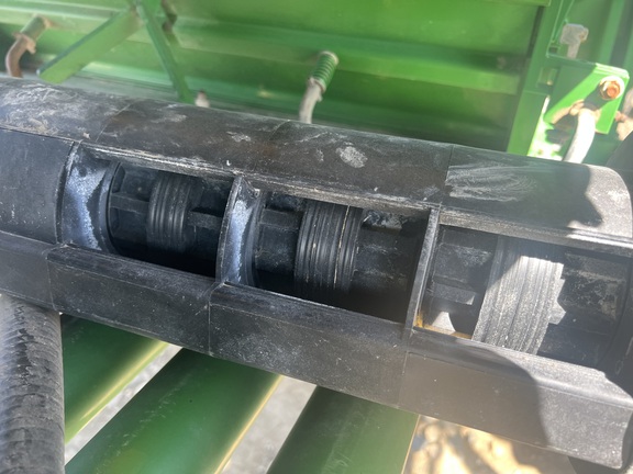 2017 John Deere 1890 (41st thumbnail)