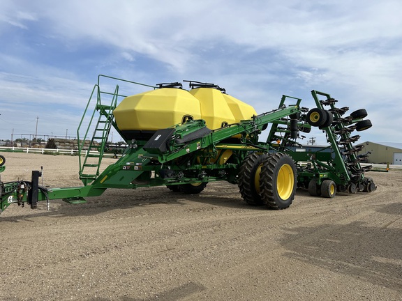 2017 John Deere 1890 (2nd thumbnail)