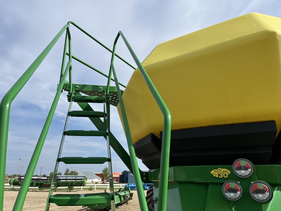 2017 John Deere 1890 (45th thumbnail)