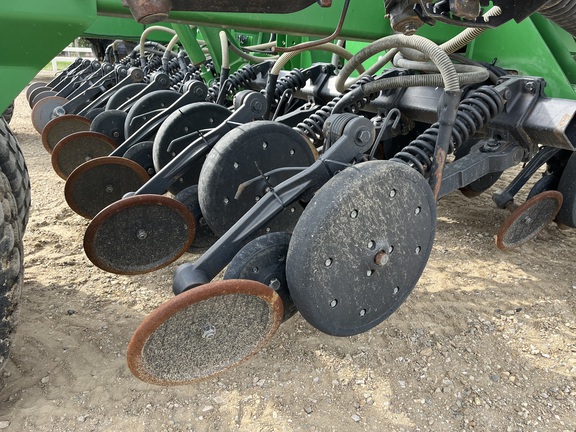 2017 John Deere 1890 (18th thumbnail)