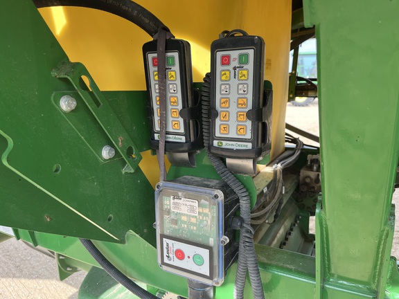 2017 John Deere 1890 (43rd thumbnail)