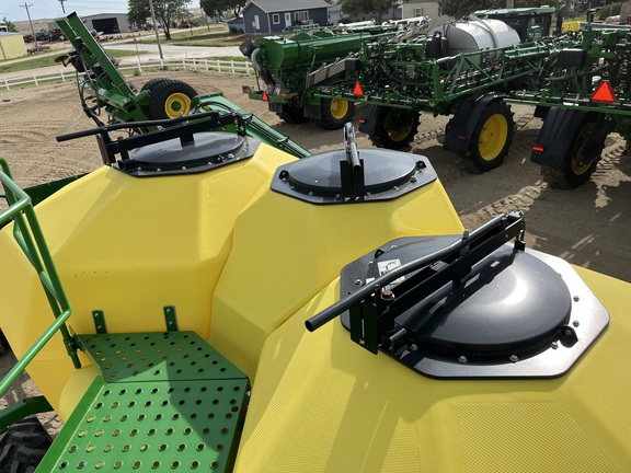 2017 John Deere 1890 (46th thumbnail)