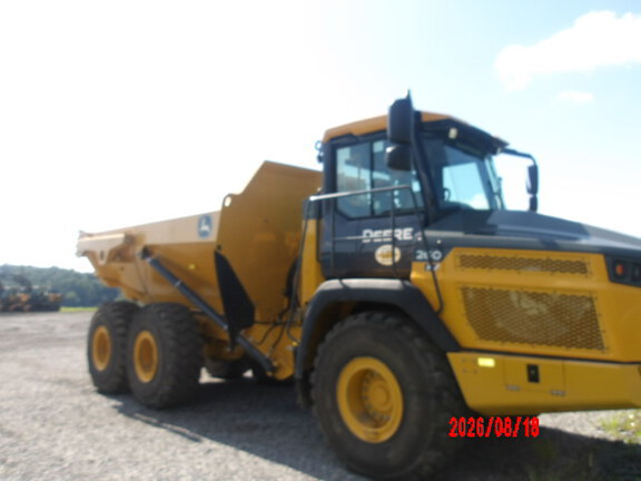 2023 John Deere 260 P