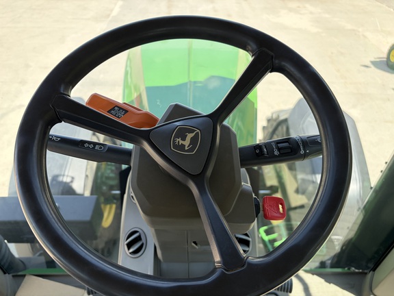 2022 John Deere 7R 210 (5th thumbnail)
