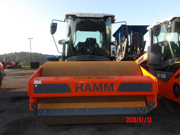 2023 Hamm HC120I