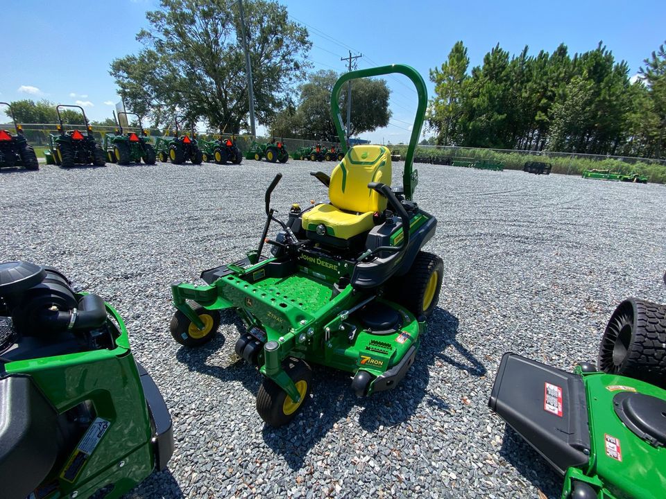 2025 John Deere Z950M Image 3