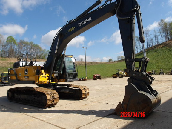2024 John Deere 250P