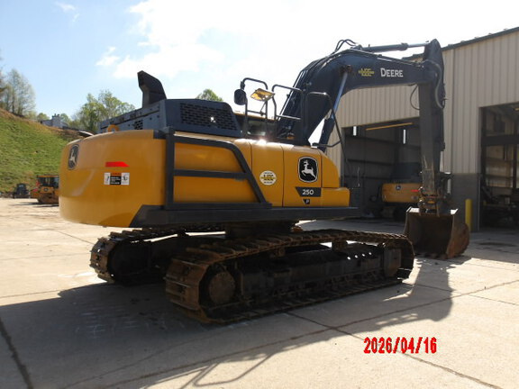 2024 John Deere 250P