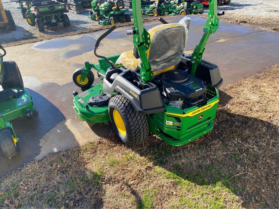 2024 John Deere Z515E Image 4