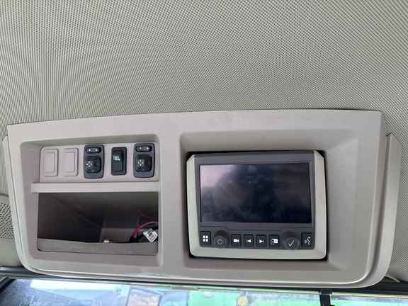 2024 John Deere 9R 640 - Photo15