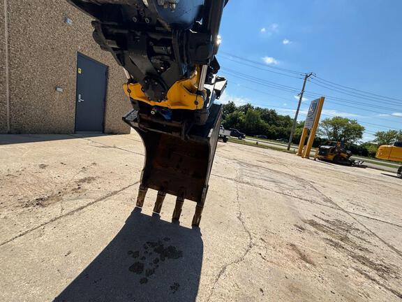 2024 John Deere 85 P