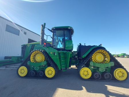 Used 2023 John Deere 9RX 640 Track Tractors at Horizon Ag & Turf in Lloydminster, AB - Photo2