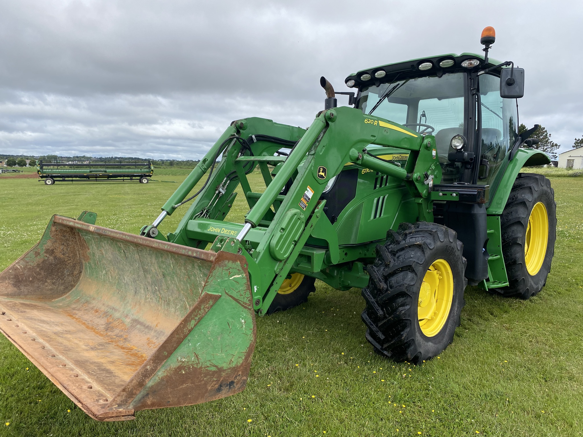 2016 John Deere 6130R Image 1
