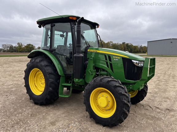 2024 John Deere 5090E - Photo6