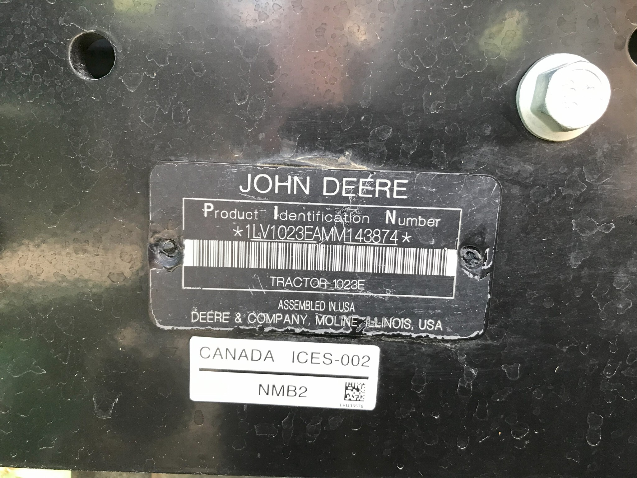 2021 John Deere 1023E Image 12