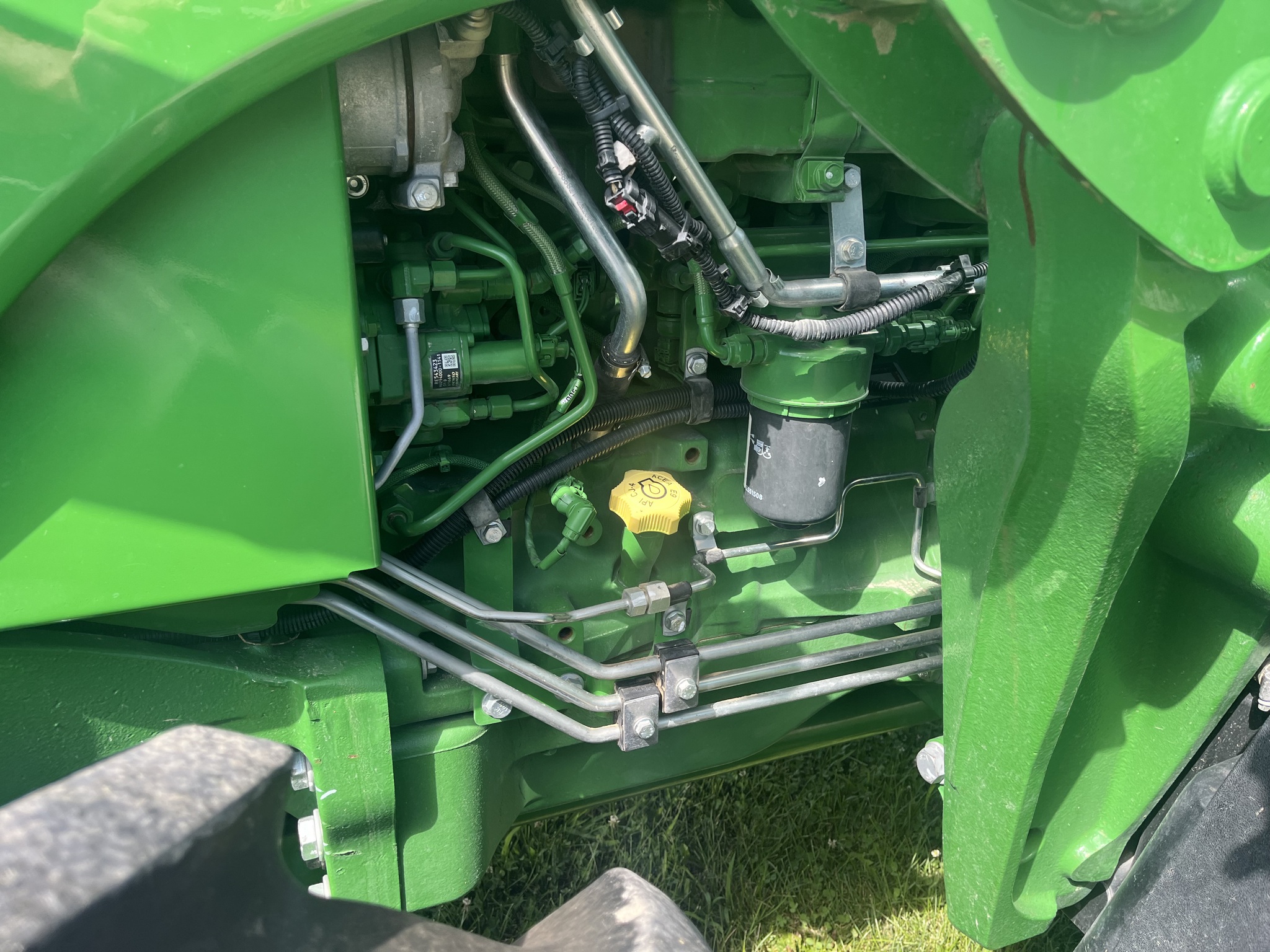 2020 John Deere 6120E Image 16