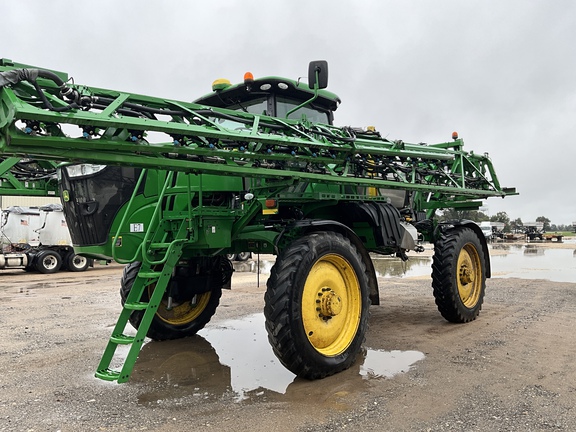 Photo of 2021 John Deere R4038