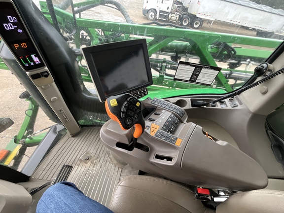 Photo of 2021 John Deere R4038
