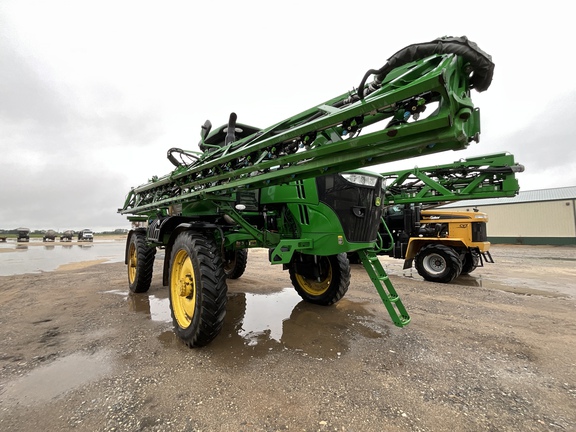 Photo of 2021 John Deere R4038
